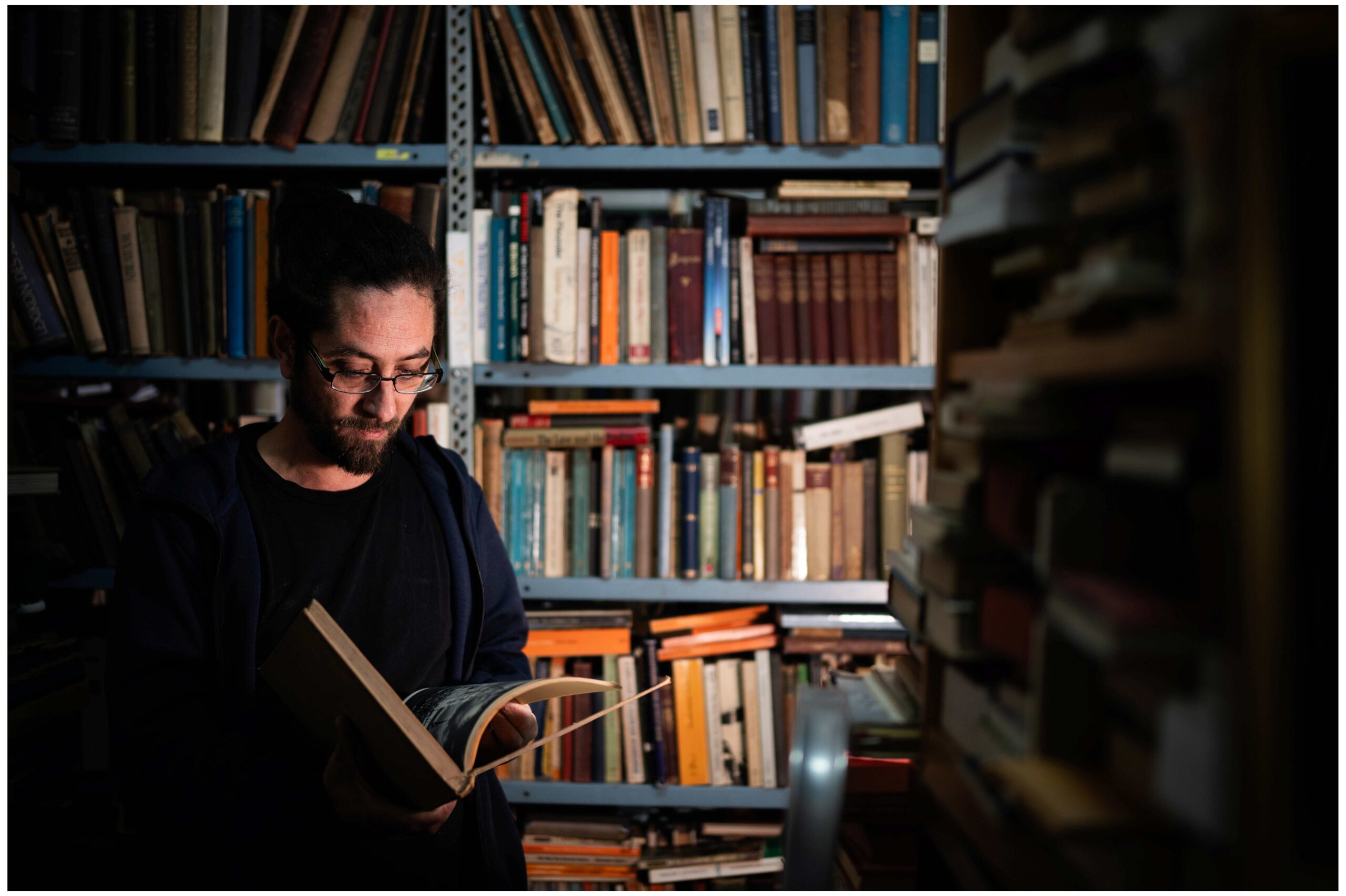 El hombre y su colección I / The man and his collection I